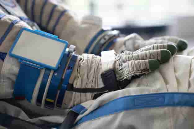 optimized_astronaut-space-suit-gloves-close-up-detail_850000-23933 (1)
