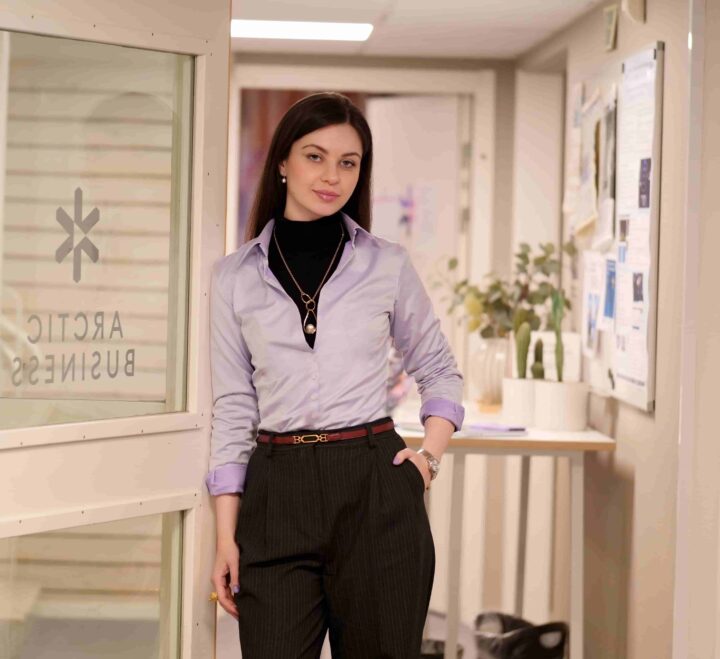 optimized_shorena_arctic_business